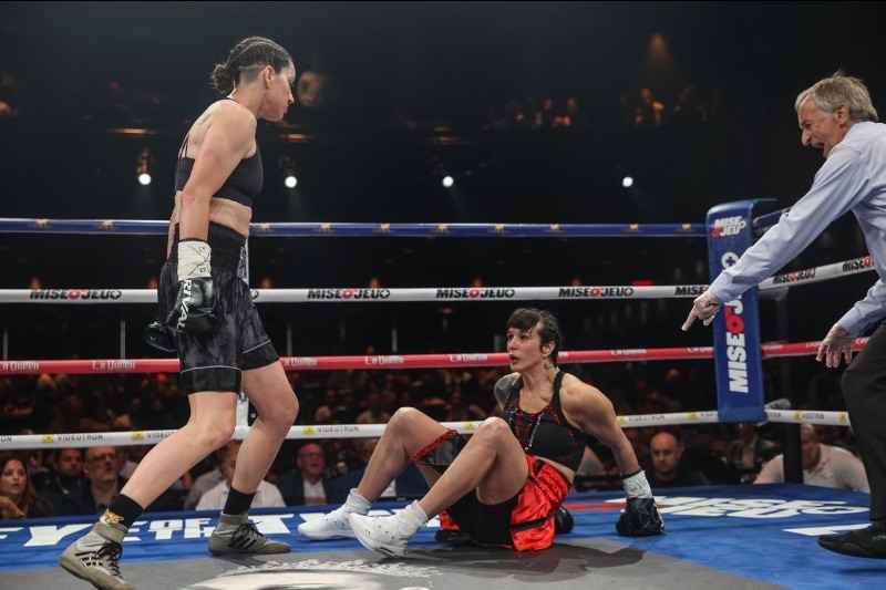 Mary Spencer faces Naomie Mannes for the WBA Interim world super-welterweight title