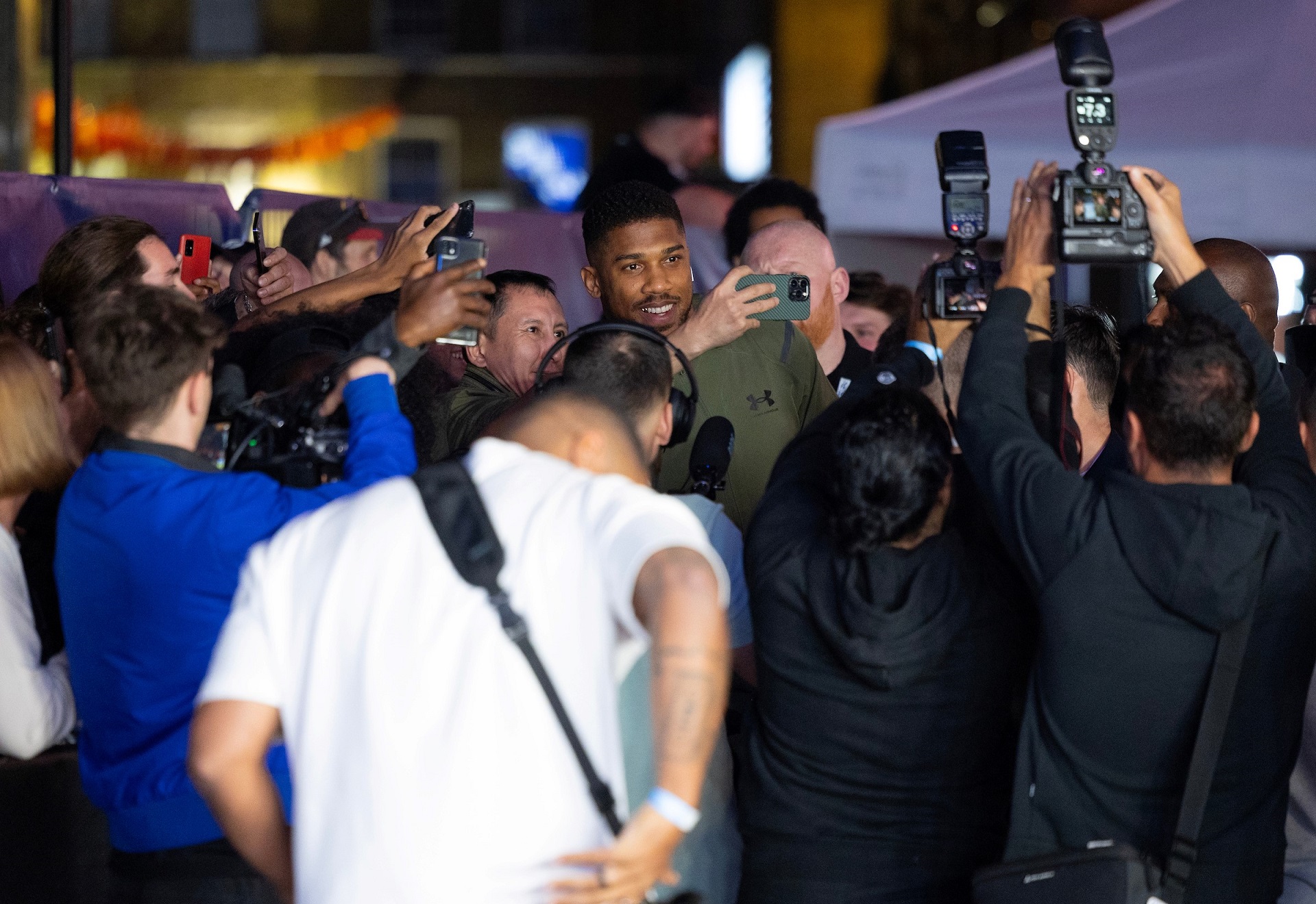 Anthony Joshua and Daniel Dubois both say they will feed off the energy from the biggest boxing attendance ever in Europe