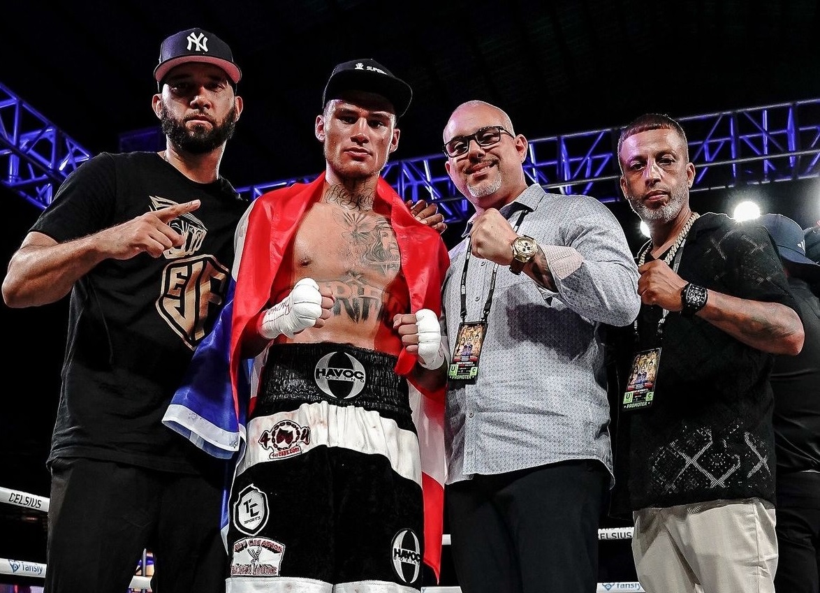 Welterweight Elijah Flores remains undefeated against Omar Rosario