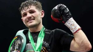 Lee Cutler drops Stephen McKenna twice to win WBC International Silver super-welterweight title